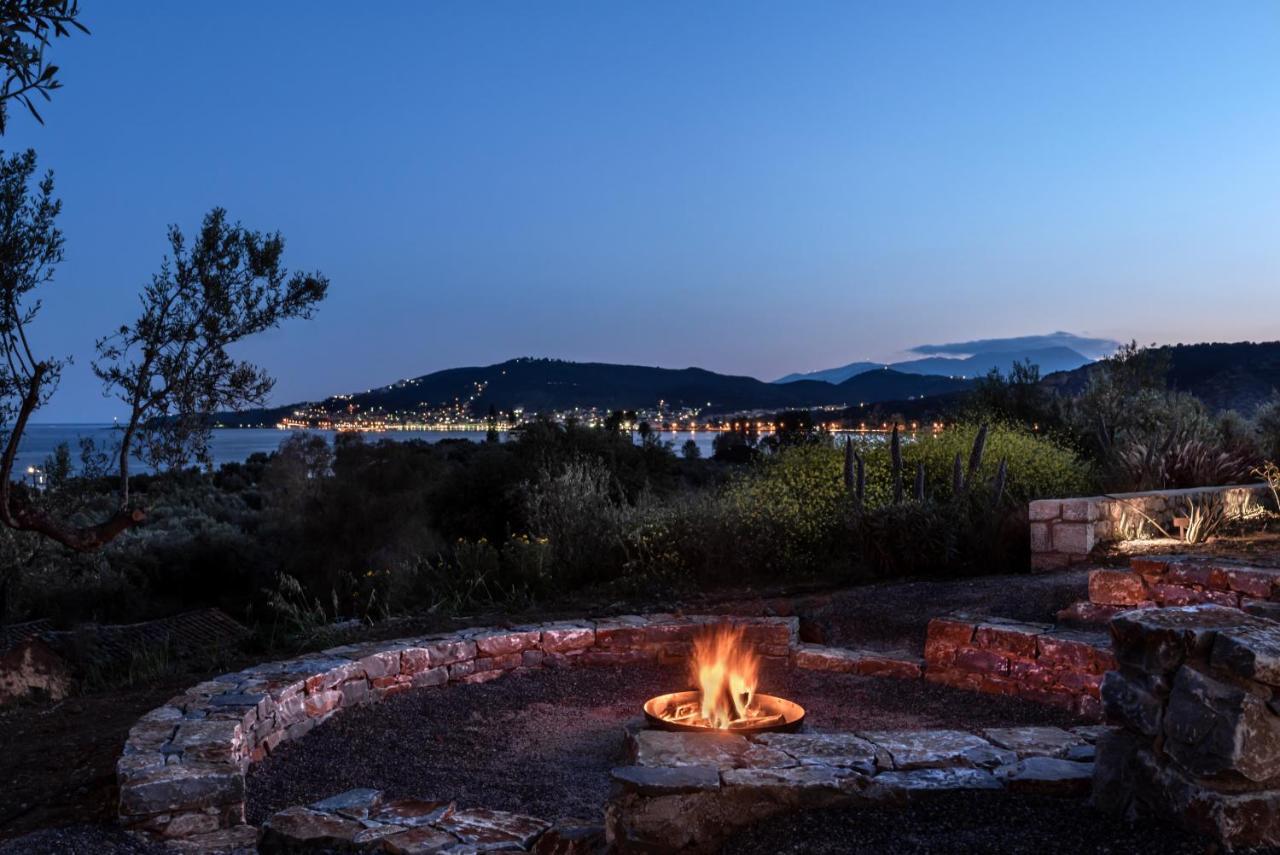 The Olive Yard Aparthotel Gythio Exterior photo