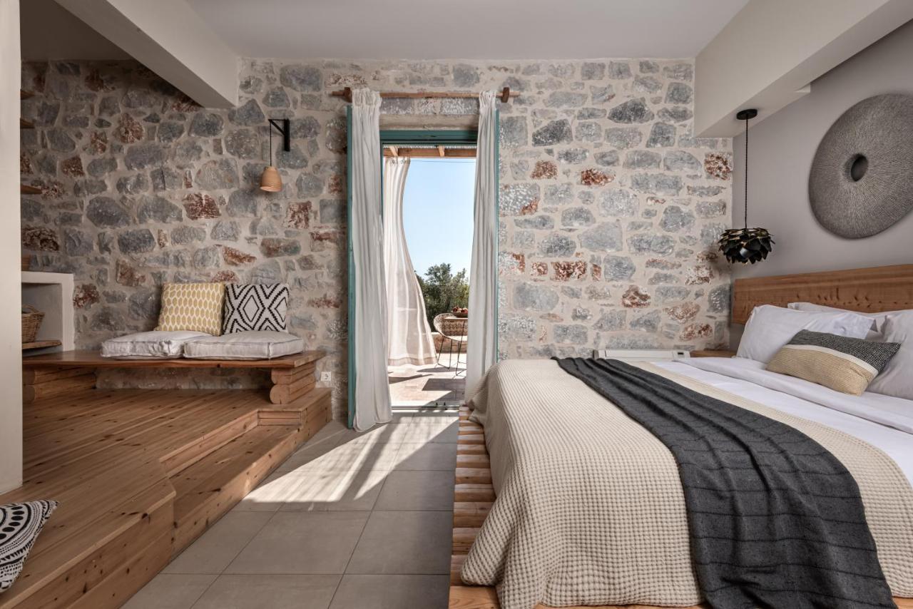 The Olive Yard Aparthotel Gythio Exterior photo